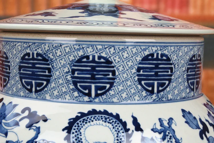 Chinese Qing Dynasty Ancient home Porcelain Vase blue and white Ceramic vase Jingdezhen Dragon chinese blue and white vases (2).jpg