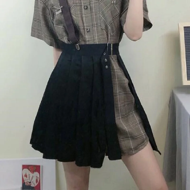 

Harajuku Black Skirt Women Mini Pleated Skirt High Waist Basic Buckle Slit Punk Skirt Asymmetric Design Skirt for Female