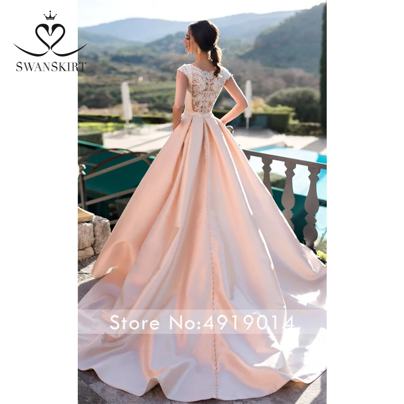 Изящные розовые атласные свадебные платья Swanskirt с круглым вырезом и длинным шлейфом трапециевидной формы Элегантное свадебное платье принцессы Vestido De Noiva K116