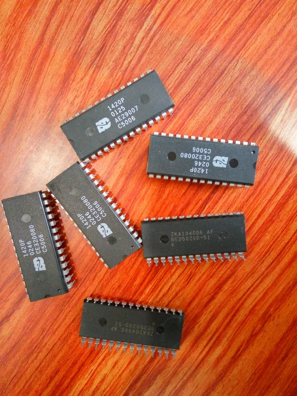 Бесплатная доставка оригинальный новый SD1420P ISD1420PY DIP распродажа | Автомобили и