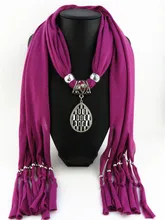 2016 new arrival scarf jewelry womens scarves autumn tartan scarf with animal water drop pendent neck scarves