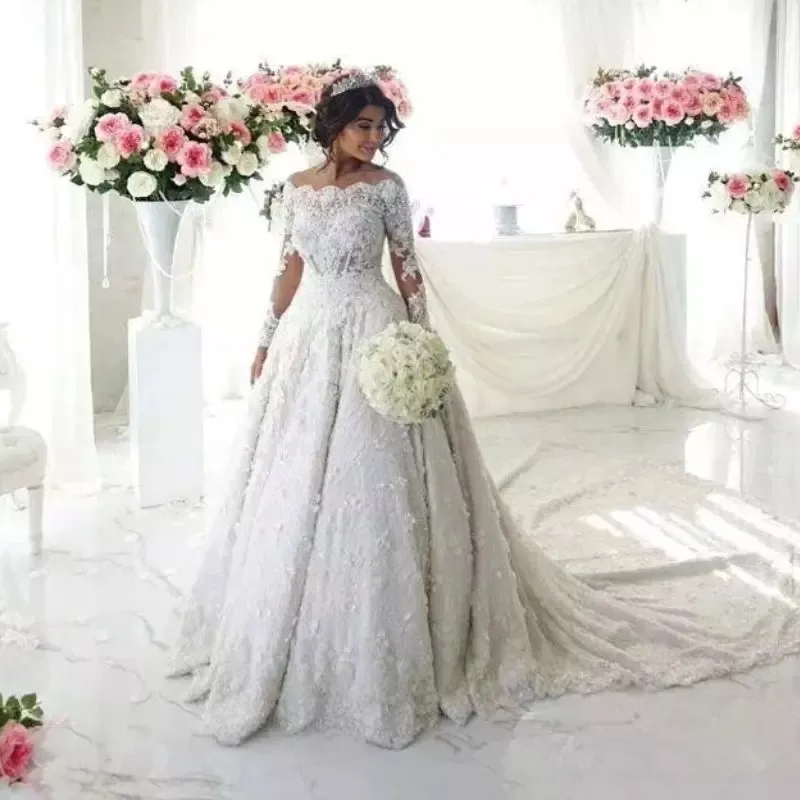 vintage-full-lace-appliques-wedding-dresses-glamorous-beaded-off-shoulder-long-sleeves-lace-wedding-dress-2018-elegant-bridal-wedding-gown.webp_