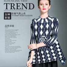 Четверти рукав Miyake складки Винтаж принты водолазка футболка Лидер продаж