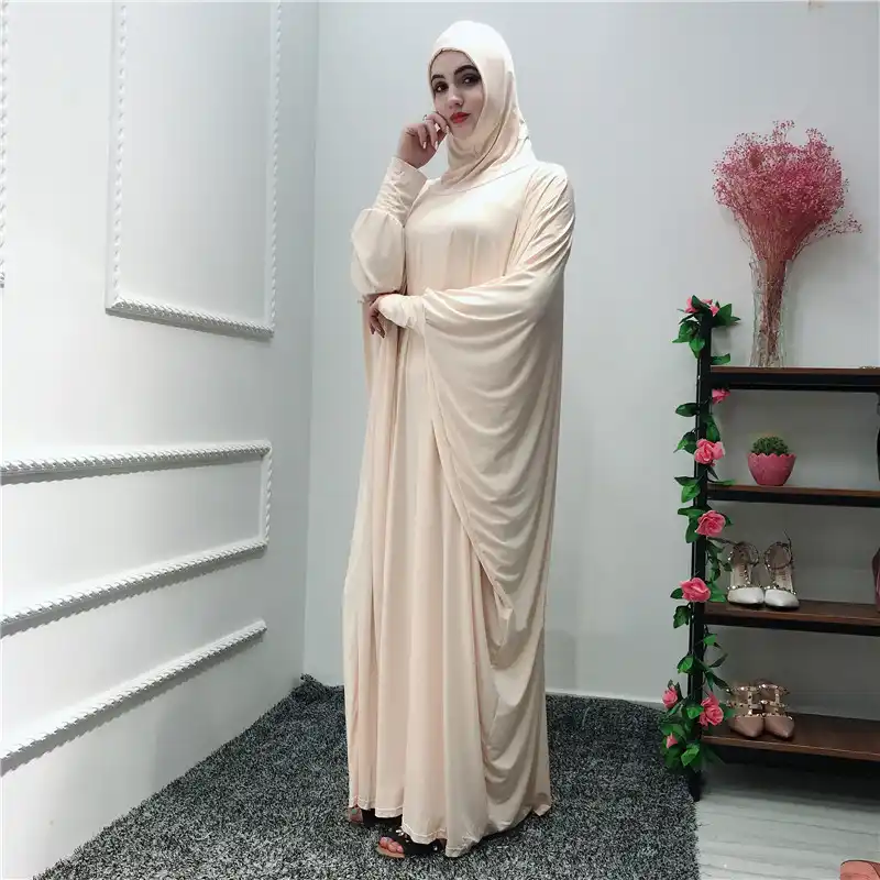 kaftan with hijab