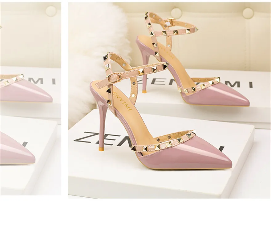 Г., летние классические женские босоножки с заклепками туфли на высоком каблуке с пряжкой на лодыжке модные женские туфли-лодочки сандалии для вечеринок лакированная кожа