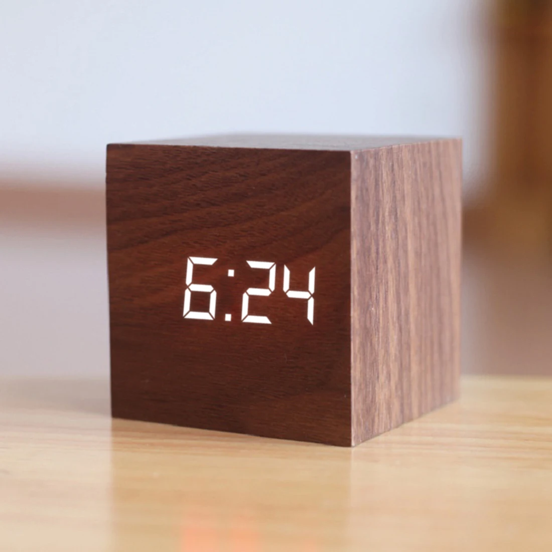  16 Choices Wooden LED Display Time Digital Alarm Clock Talking Voice Prompt Thermometer Snooze Func