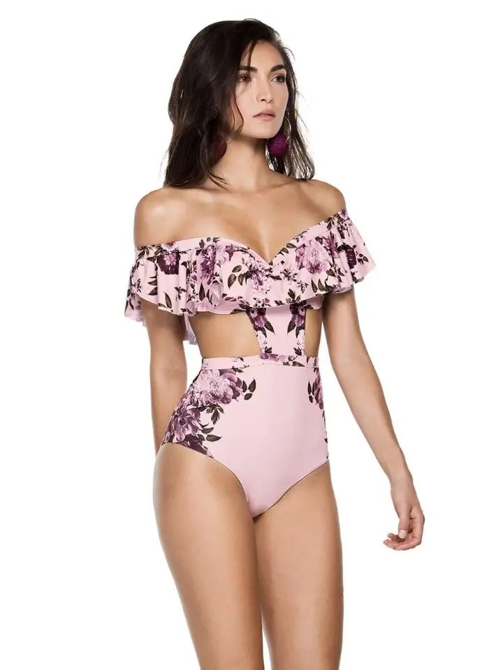 SWIMWEAR 01