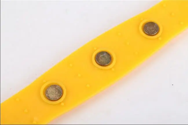 Hot Sale 2017 New 10pcslot 37x4.7cm Car Tire Snow Chains Beef Tendon VAN Wheel Tyre Anti-skid TPU Chains (8)