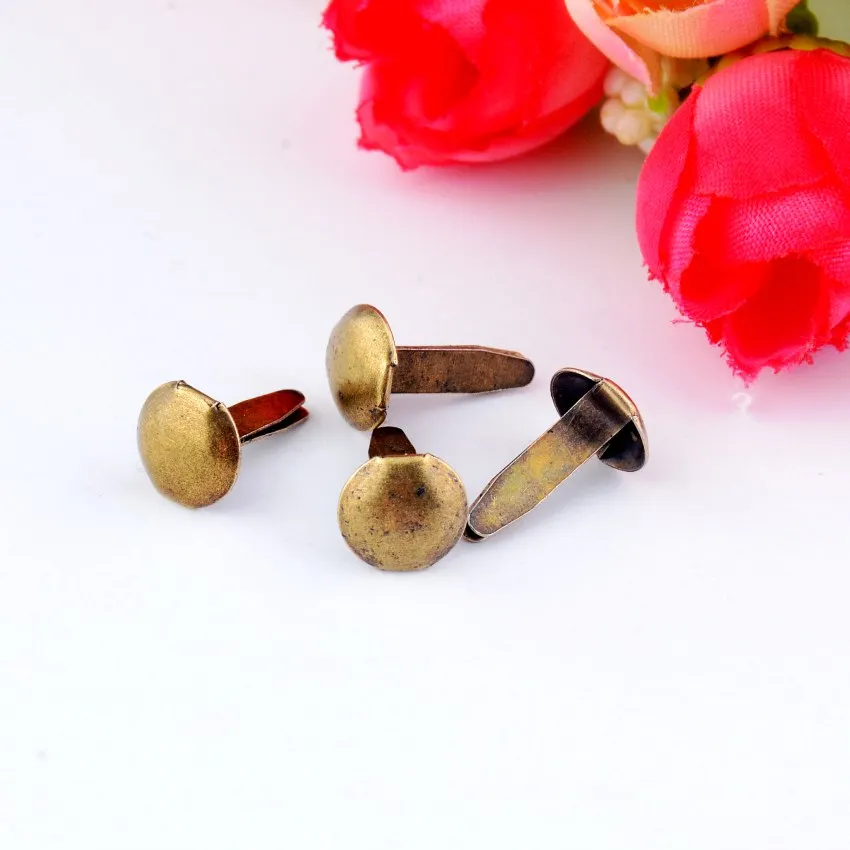 

Free shipping -50PCs Bronze Pastel Round Brads Scrapbooking Embellishment Holiday Decoration & Gift 8x7mm F0731