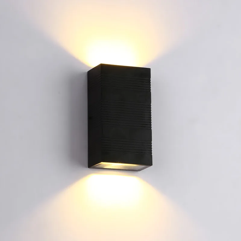 

Modern Brief Square Wall Sconce Aluminum Waterproof Led Wall Lamp for Garden Aisle Bedroom Outdoor