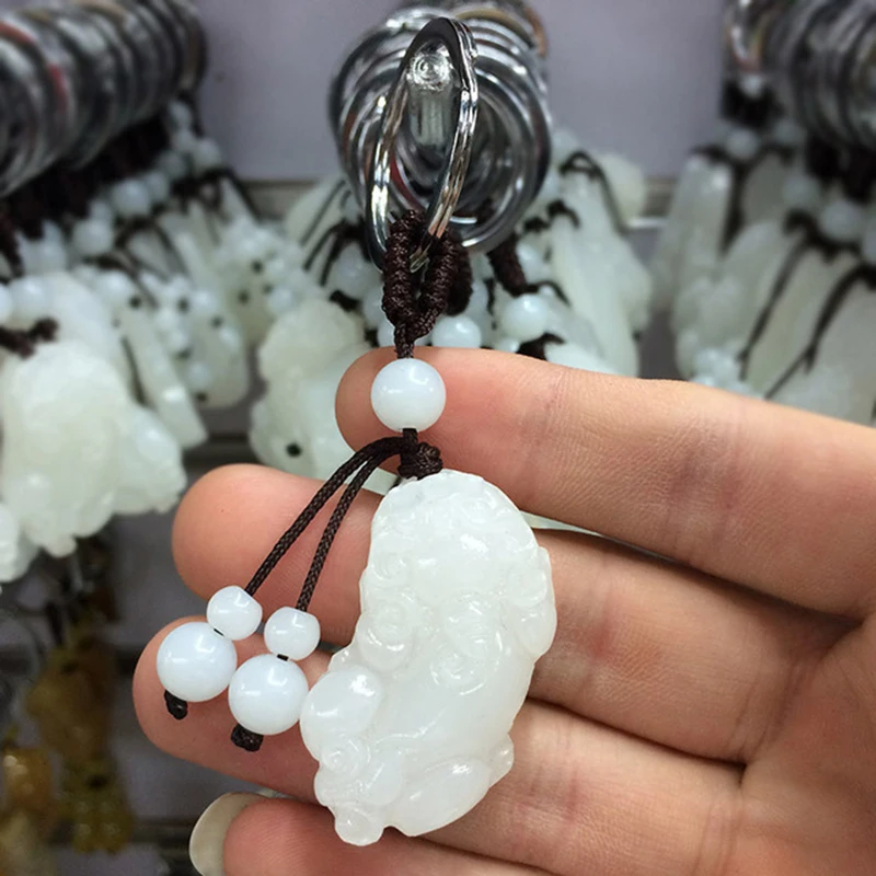 Natural Jade Car keychain Key Rings New Design Animal Lucky Peace
