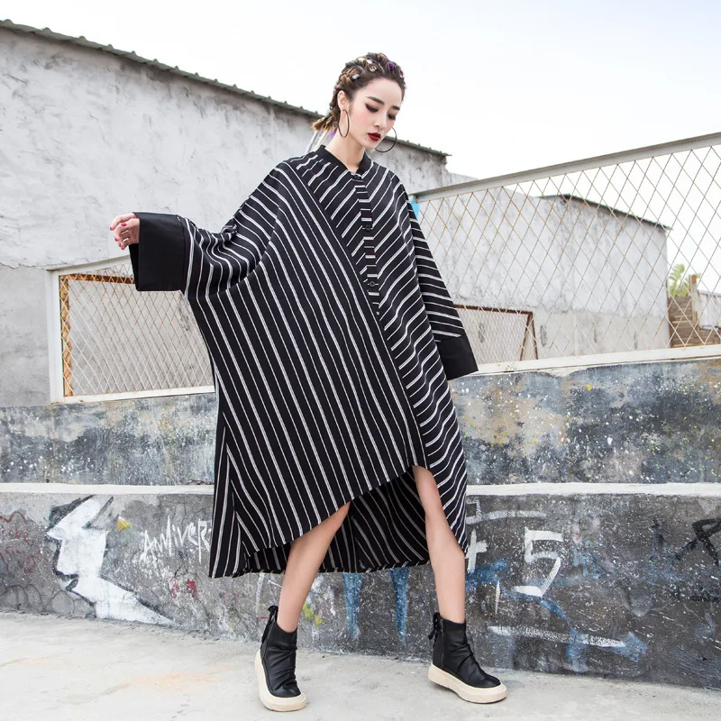 

LANMREM 2019 New Summer Fashion Women Clothes Round Collar Female Dresses Striped Pullover Dress WG09701L
