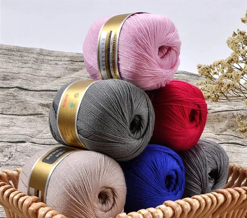 

Sample Yarn 100% Merino yarn for knitting 28s/3 white gray black colors Eco-Friendly healthy 1 ball 62 grams for testing