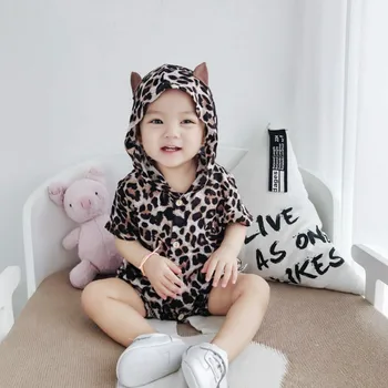 

Free freight baby clothes summer short sleeve Leopard Hat climbing suit
