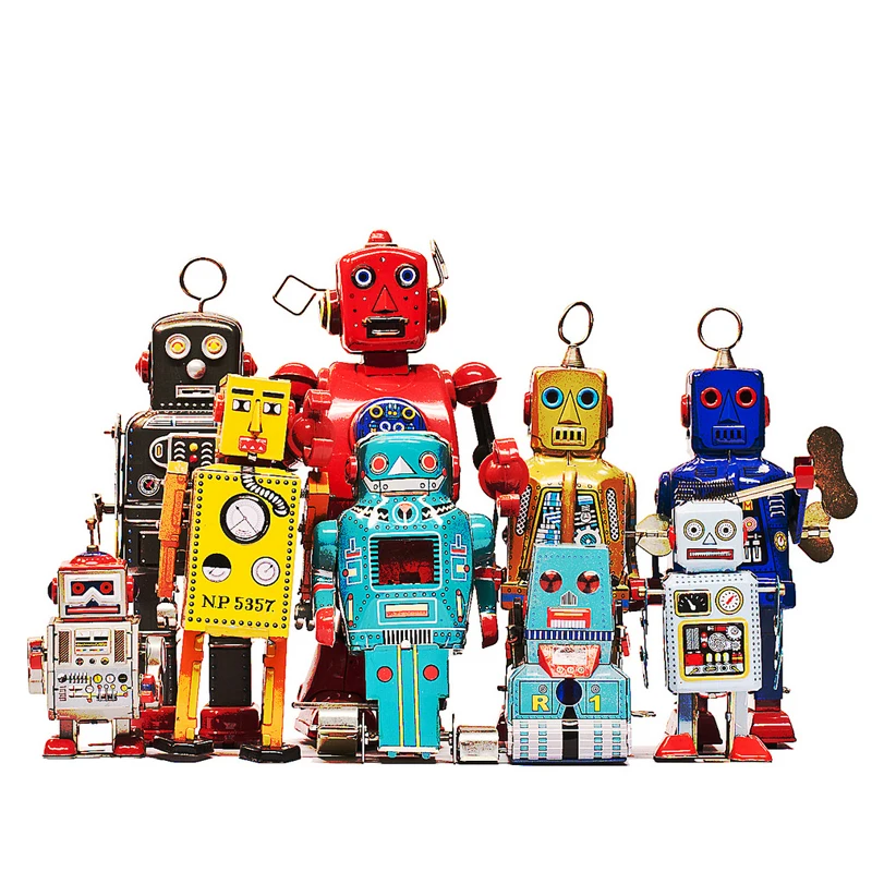 Classic Retro Clockwork Robot Boring Toy Mechanical Driven Chain Toy