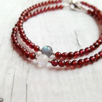 

Lii Ji Natural Garnet Labradorite/ Moonstone 925 Sterling Silver Platinum Plated Clasp Bracelet Delicate Jewelry