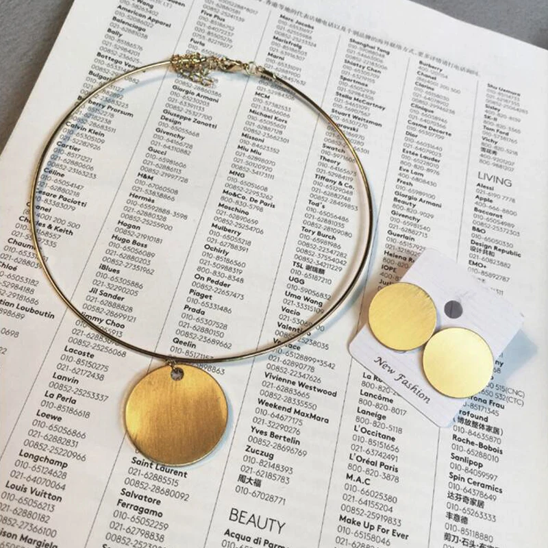 

New Design Choker Necklace Oval Metal Sheets Pendant Collier Femme Bijoux Women Statement Necklaces & Pendants jewelry