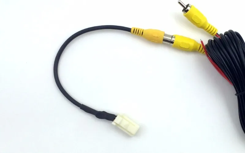 Connection Cable for Subaru Forester 2012 Reversing Camera to OEM Monitor without Damaging the Car Wiring (3)