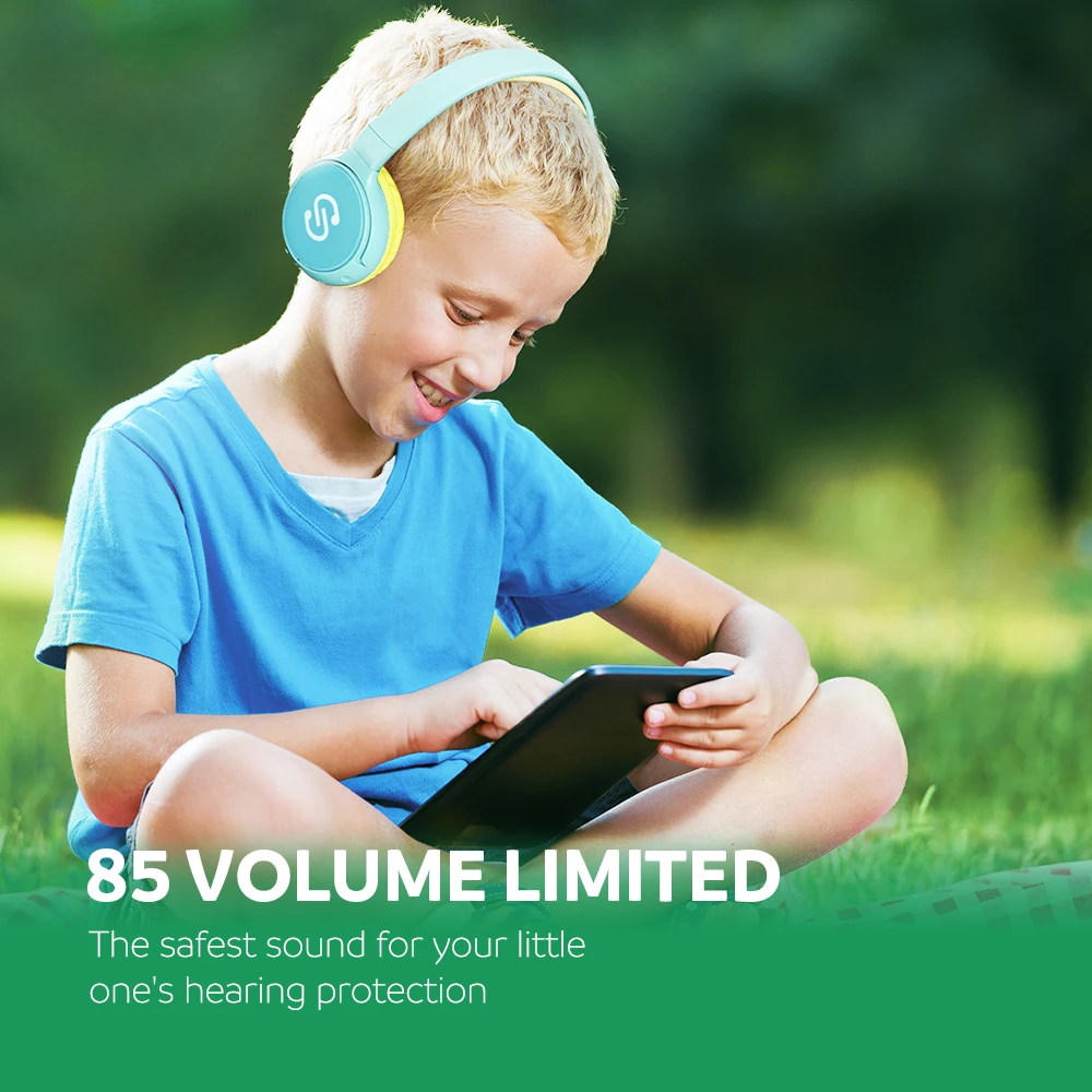 ребенок в наушниках. ребенок в наушниках. наушники philips shk1031. томатис рулисен. громкий звук в наушниках.