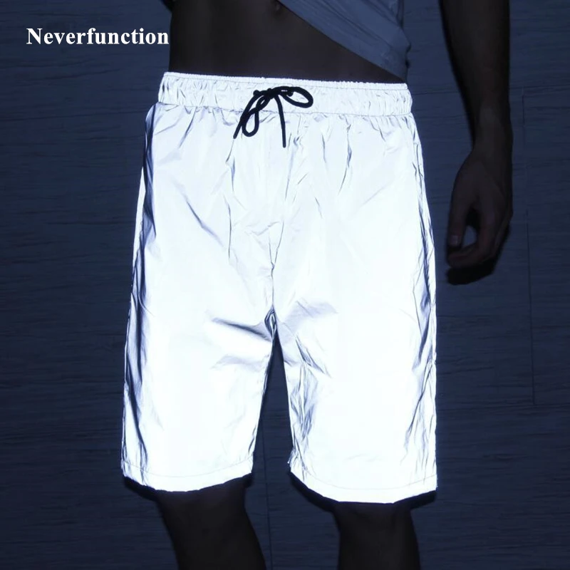 

2023 New Fashion Men Night riding, running, reflective Bermuda Short Summer Harajuku male Hip hop Casual Loose Straight shorts