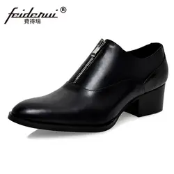Новое поступление мужские из натуральной кожи вечернее платье обувь на высоком каблуке с острым носком на молнии увеличивающая рост