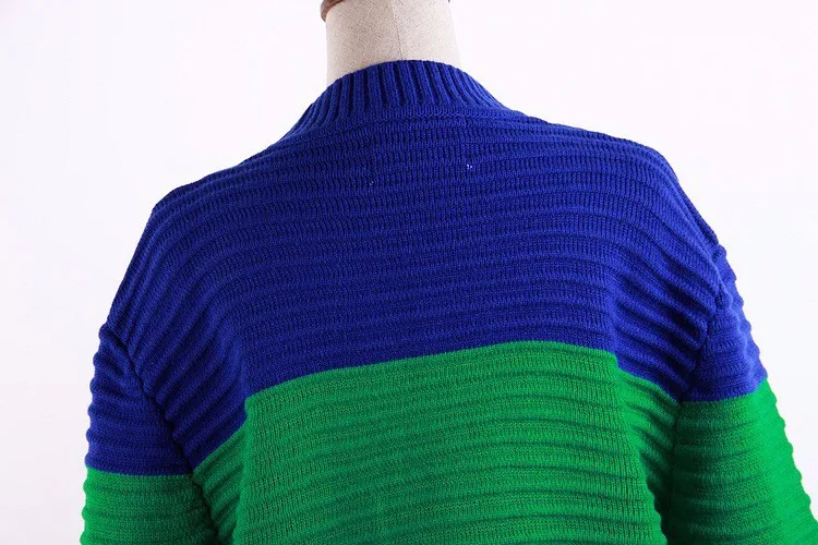 oversized knitted sweater