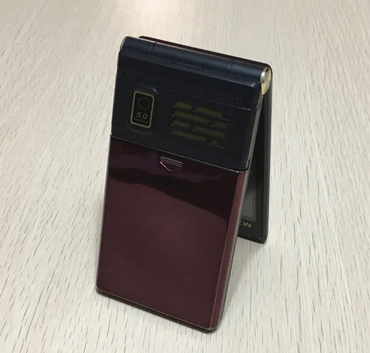 Флип двойной экран 2,8 "оригинальный складной телефон с русской клавиатурой дешевый мобильный телефон для пожилых с сенсорным экраном