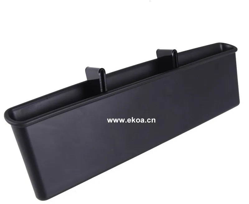 Car Seat Cracks Box