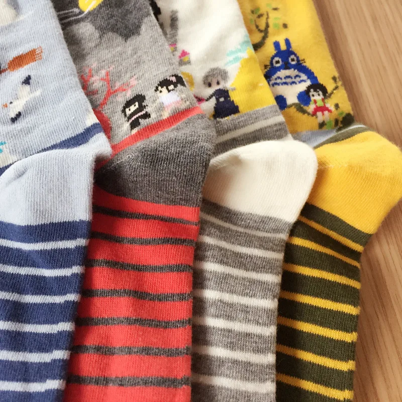 4 Pairs 2018 new Cute Women Japanese Hayao Miyazaki chinchilla socks Cartoon Animal Panda Print Ankle-High Socks 4 Pairs 2018 new Cute Women Japanese Hayao Miyazaki chinchilla socks Cartoon Animal Panda Print Ankle-High Socks