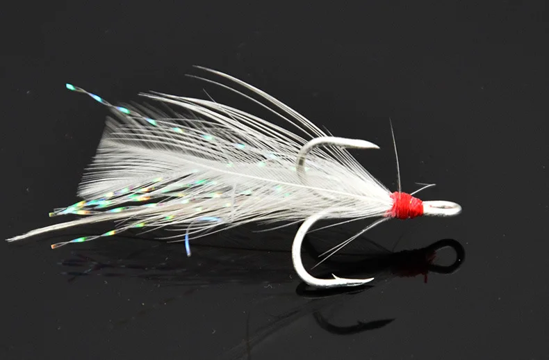 10pcs/lot 4#/6#/8#/10# China made high carbon feather triple hook attach with feather fishing hook winter fishing tackle