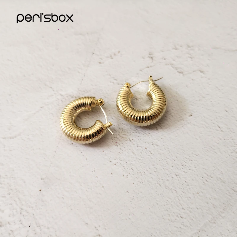 

Peri'sBox Gold Chunky Hoop Earrings for Women Classic Small Thick Hoops Earrings Statement Bold Circle Hoops Jewelry 20mm