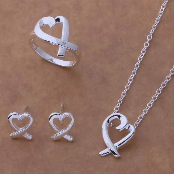 

Lovely Jewelry Set Silver Earrings&Necklace Cute Heart Pendant For Women AT054