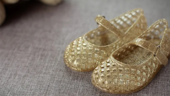 old navy jelly shoes