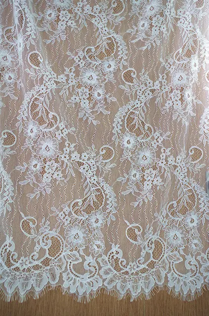 324 Tissu Dentelle Chantilly Blanc Cassé 3 Yards Tissu Dentelle Pour Robe De Mariée Tissu Dentelle Française En Vente 2017 Nouveauté Dans