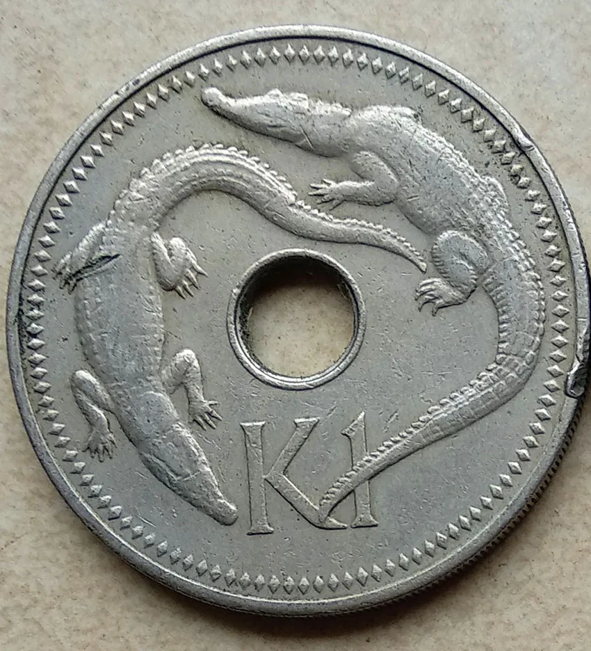 

32mm Papua New Guinea Coin Random Year