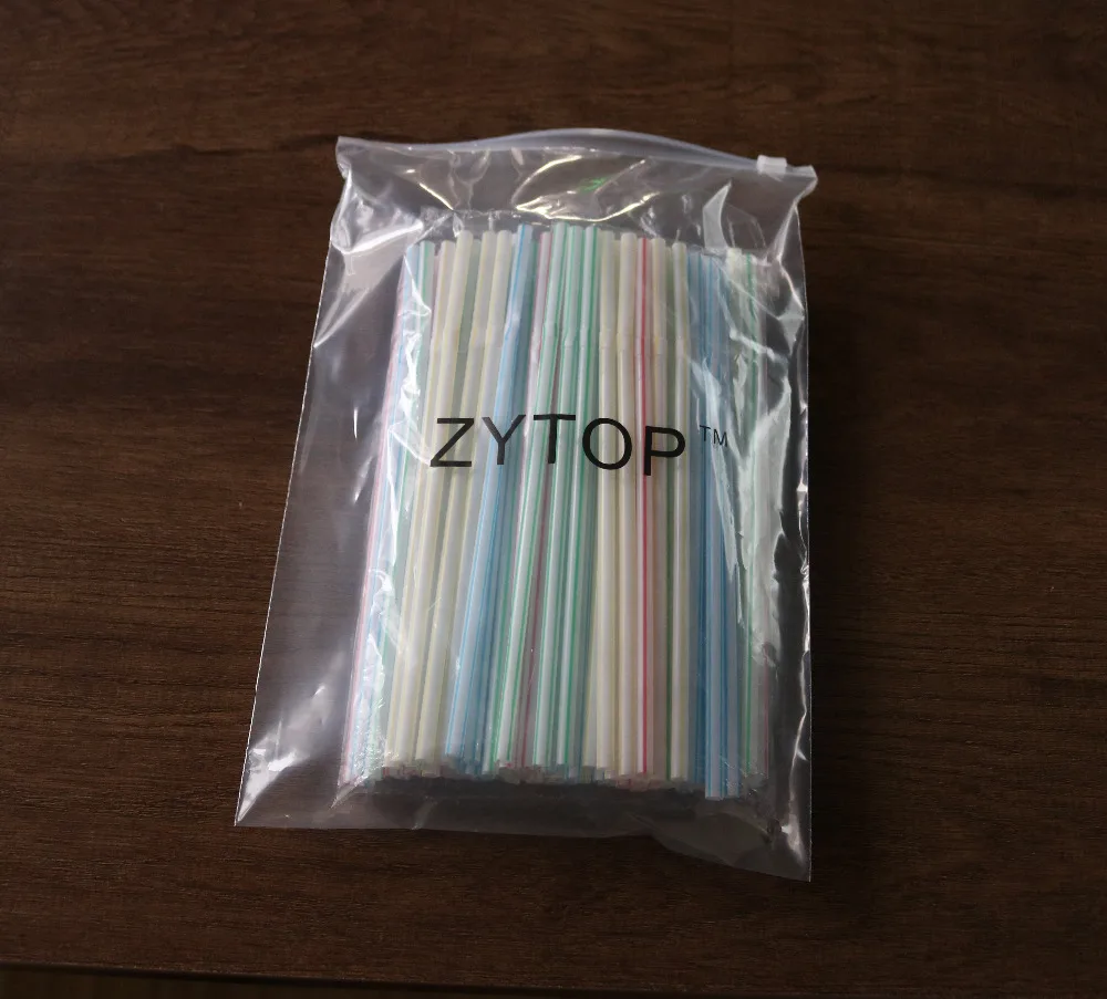 

Colorful straw set with cleaning brush reusable straw food grade silicone straw