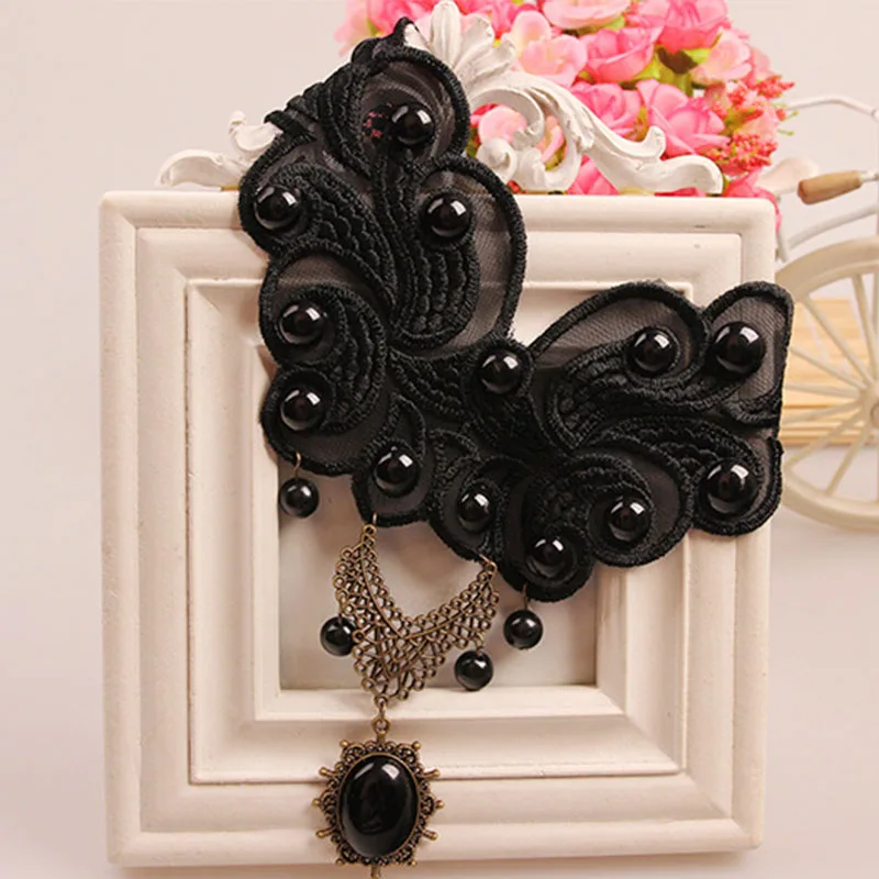 3677588749_789301360