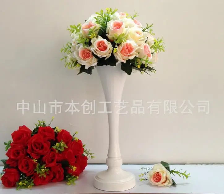 

White Metal Vase Wedding Flower Stand Centerpieces height40/50cm