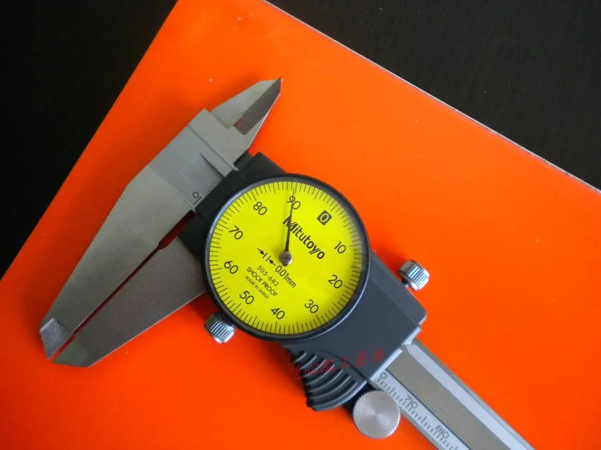 

mitutoyo precision dial caliper 505-681 0-150 - mm * 0.01 mm