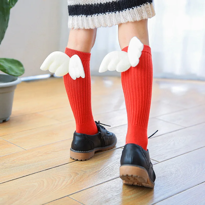 Симпатичные носки для детей хлопковые носки для мальчиков и девочек Гольфы с «летучая мышь» с «крыльями ангела» для детей ясельного возраста, детская одежда с героями мультфильмов с длинными трубка сапоги носок, ноги теплые носки