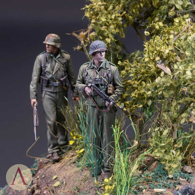 Фигурка солдат из полимера 1/35 модель GEFREITER GRENADIER Crew 2 шт.|Наборы для сборки моделей|