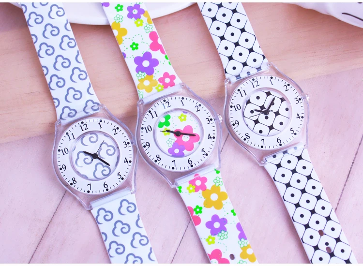 Модные спортивные часы с простым узором для мальчиков и девочек Водонепроницаемые силиконовые студенческие часы водонепроницаемые детские кварцевые часы