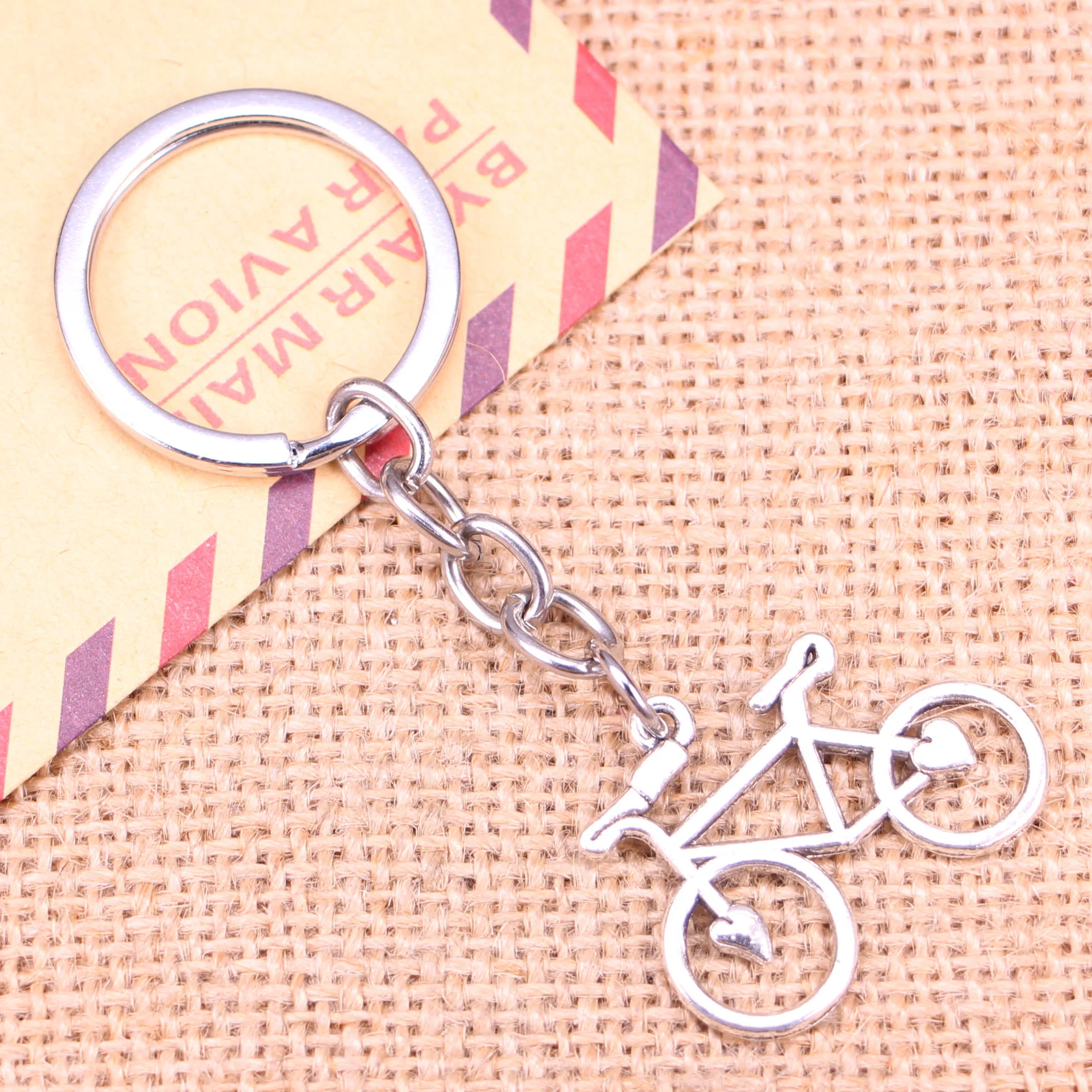 20pcs New Fashion Keychain 31x23mm bike bicycle Pendants DIY Men Jewelry Car Key Chain Ring Holder Souvenir For Gift - Цвет: Model 2