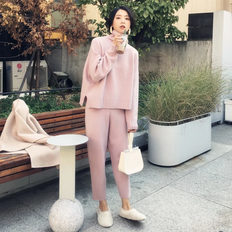 

SHTONGHUA Women Turtleneck Warm Knit Tracksuit Fashion Split Knitted Loose Sweater 2 Piece Pant Set + Elastic Waist Pants Suits