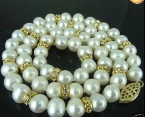 

Free shipping >>>>>>9-10mm AAA Akoya White Pearl Necklace