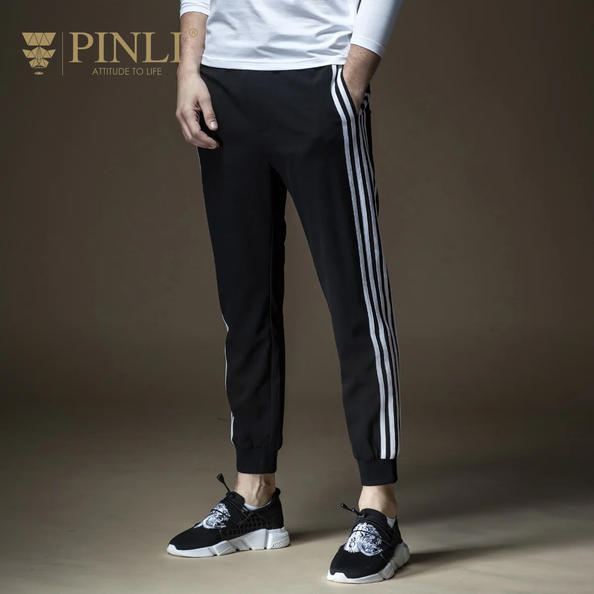 

2019 Jogger Pants Men Offer Midweight Mid Pepe Men Pinli Pinly Spring New Leisure Slim Stripe Ankle Banded Pants B181117071