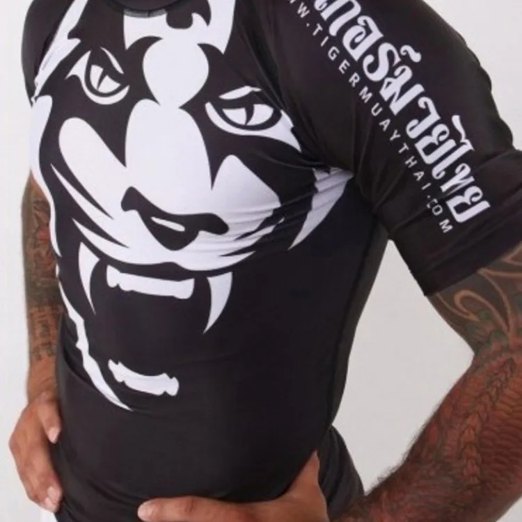 9402980109_887459809