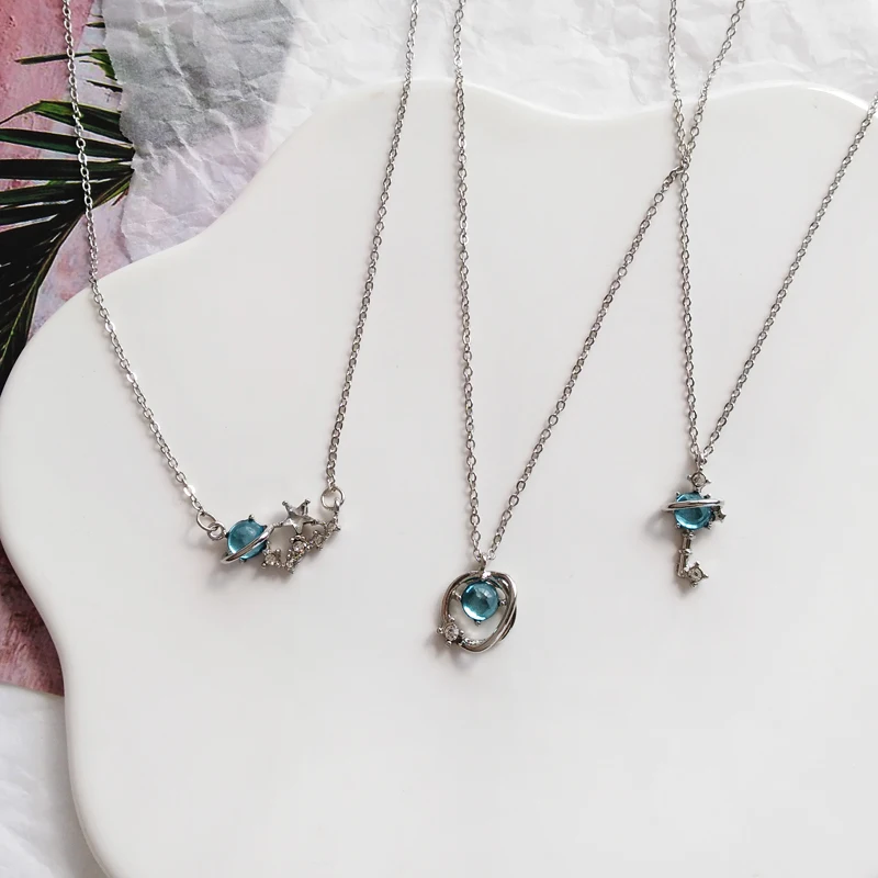 

Creative aesthetic metal texture simple small lady charm show white collarbone chain daily wear with student necklace female