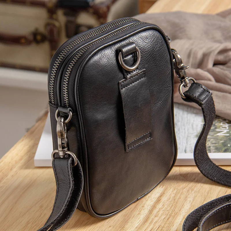 AETOO Men's leather oblique cross bag, leather mini bag, one-shoulder mobile phone bag, small bag