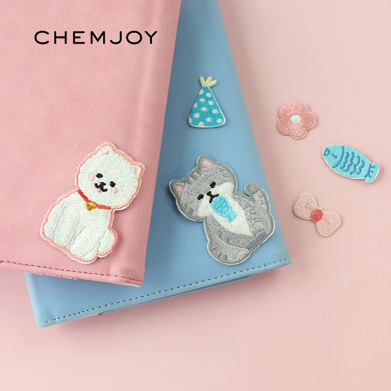 

Embroidery Cat Dog Iron on Patches for Clothes Cute Clothing Stickers Badges Sewing on Appliques for Jackets Shoes DIY Parches